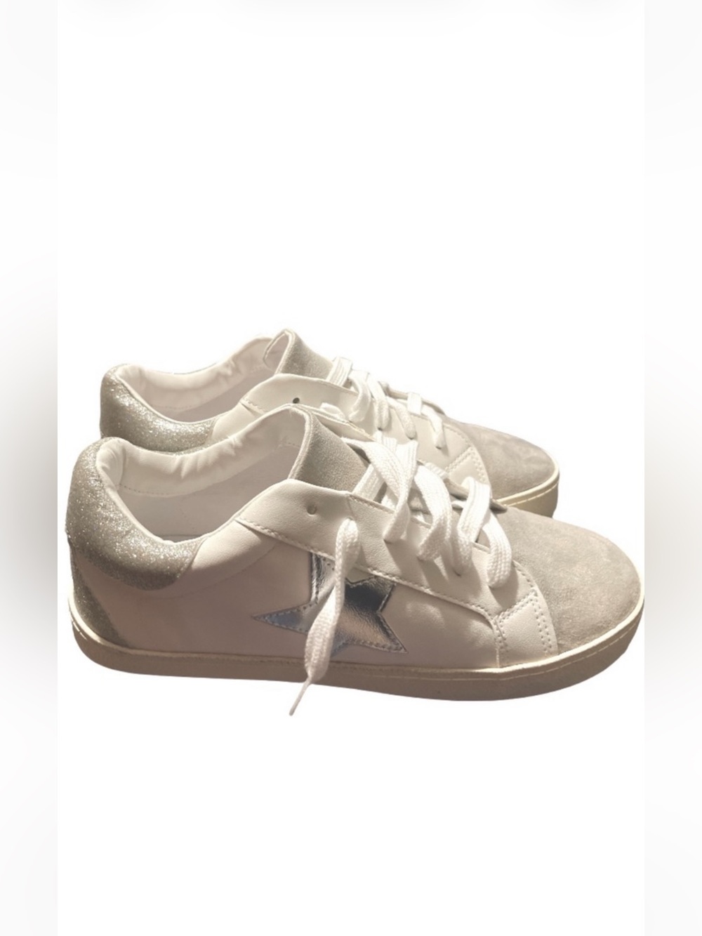 🛍️ NWT Madden Sneakers
